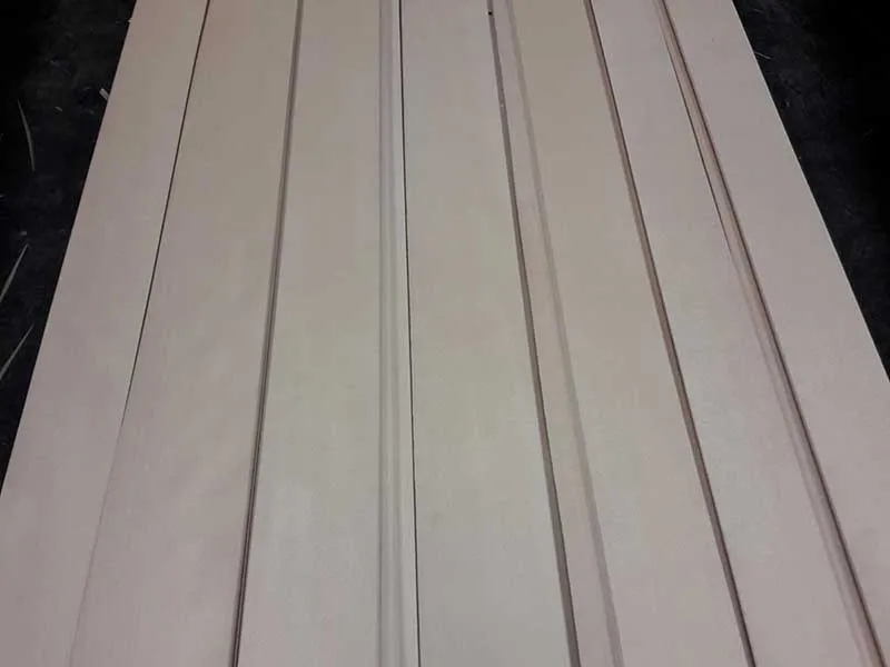 0,9mm Buche ged. Furnier