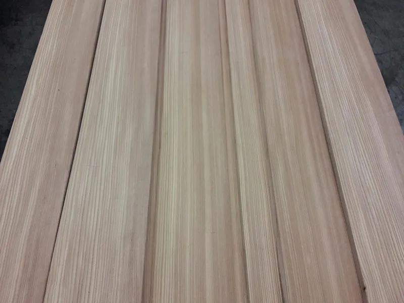 1,4mm L&auml;rche europ&auml;isch Furnier Rift