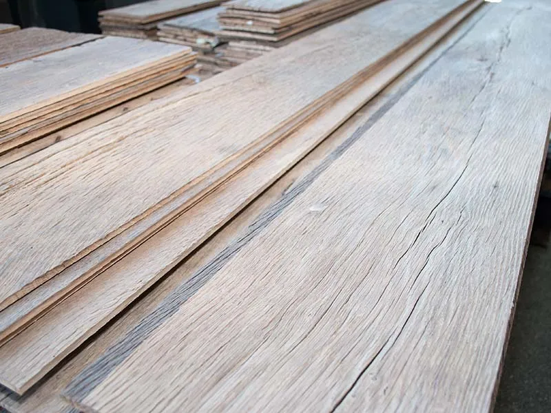 8mm Eiche Altholz S&auml;gefurnier4E 220cm