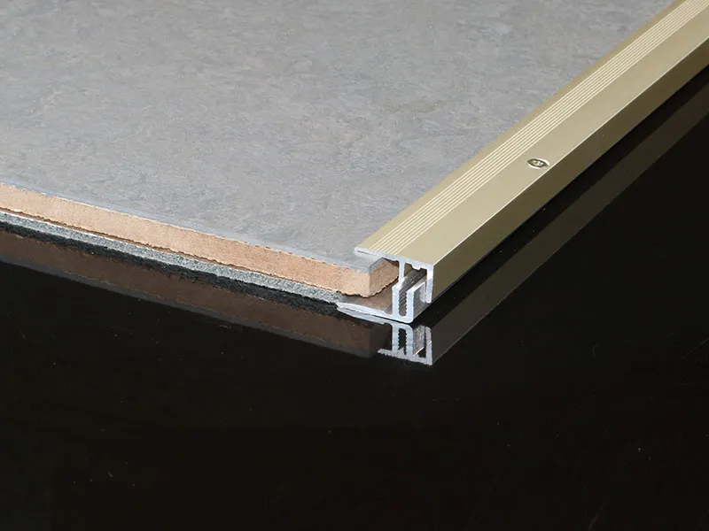 90cm Sahara/Sand Abschlussprofil 8223